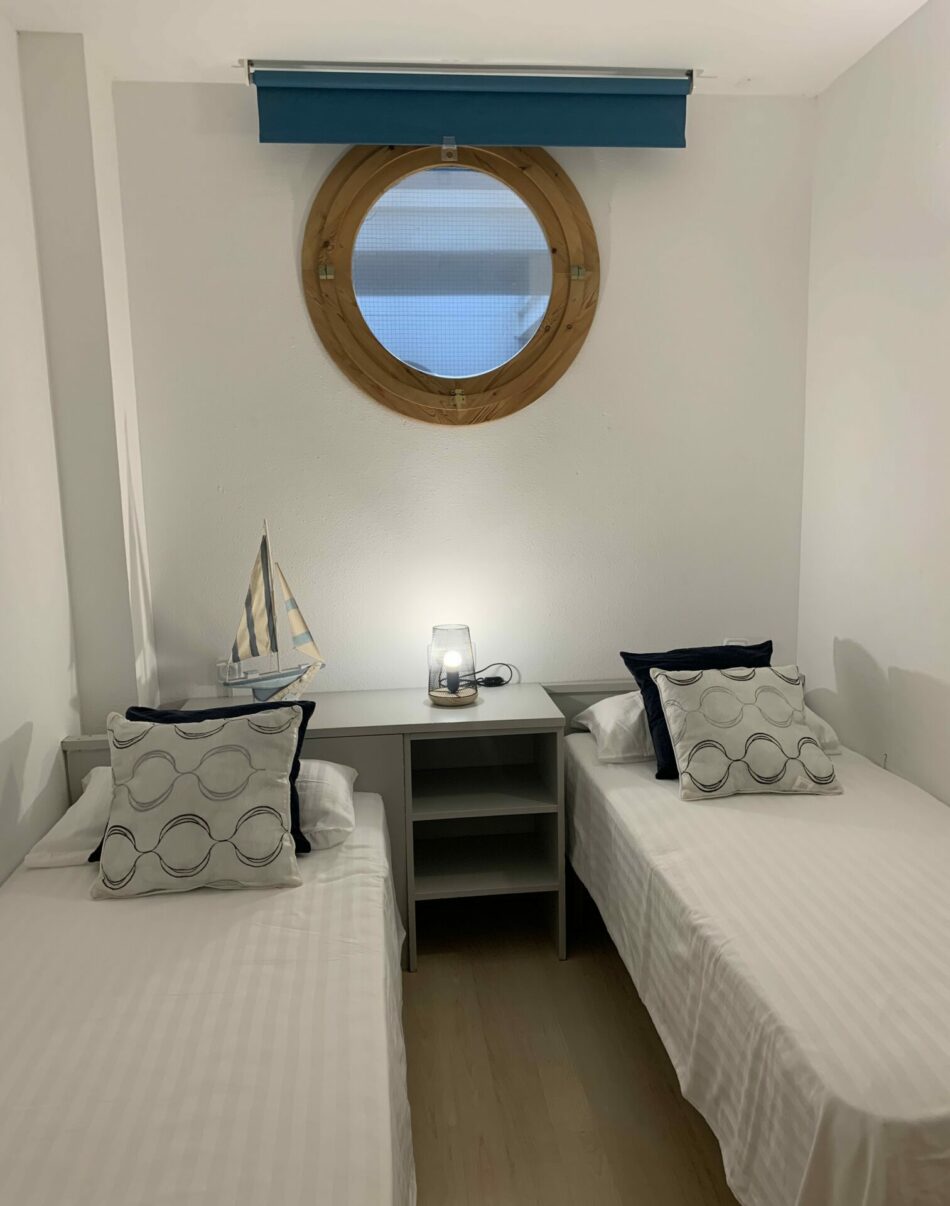 Chambre avec 2 lits simples 
